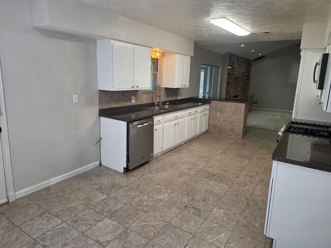 Building Photo - 13600 FM1314