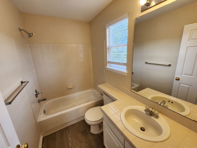 Building Photo - Great Saddle Rock Heights Home! 5 Bedroom ...