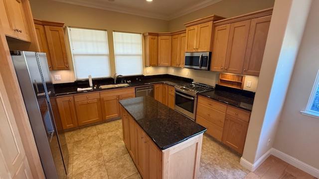 Building Photo - 2688 Vartikian Ave