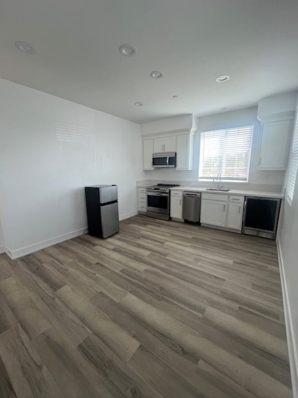 Building Photo - 2704 Bella Cir