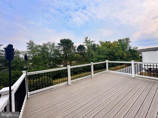 Building Photo - 3022 Osprey Way