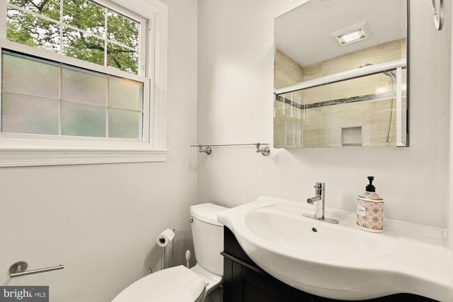 Building Photo - 8323 Haddon Dr