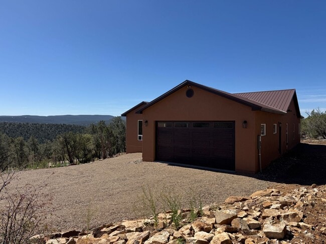 Building Photo - Brand new 3 bedroom, 2 bathroom home in Cedar Crest, NM