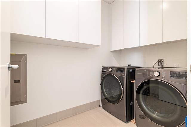 Building Photo - 7901 Windrose Ave.