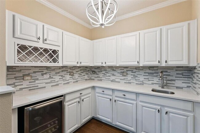 Building Photo - 8701 Iron Mountain Trail