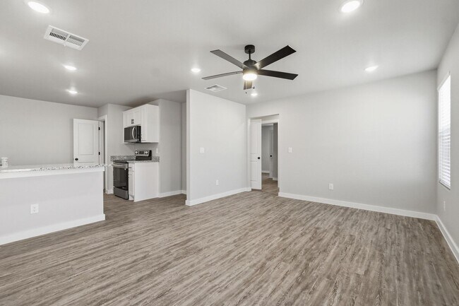 Building Photo - Just Minutes from Dyess AFB | Welcome to Hampton Hills