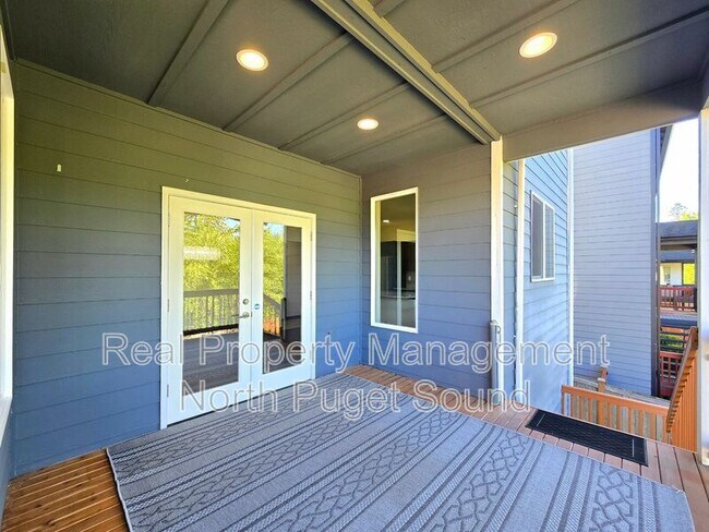 Building Photo - 5114 80th Ave NE