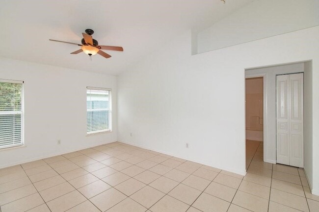 Building Photo - 2345 89th Ct