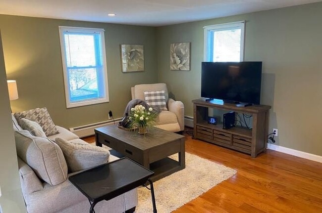 Building Photo - 107 Fillmore St