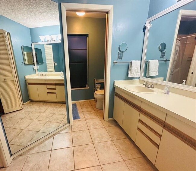 Building Photo - 3958 Easton Terrace