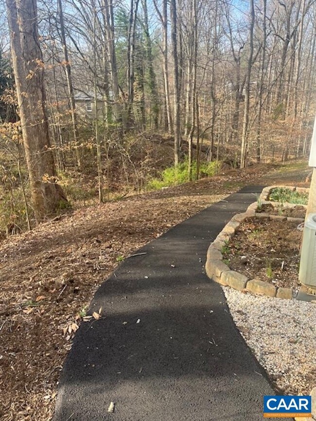 Building Photo - 603 Stagecoach Rd