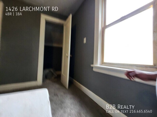 Building Photo - 1426 Larchmont Rd