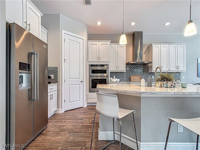 Building Photo - 4524 Tamarind Way