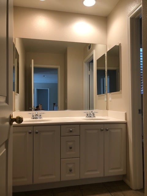 Building Photo - 42758 Camelot Rd