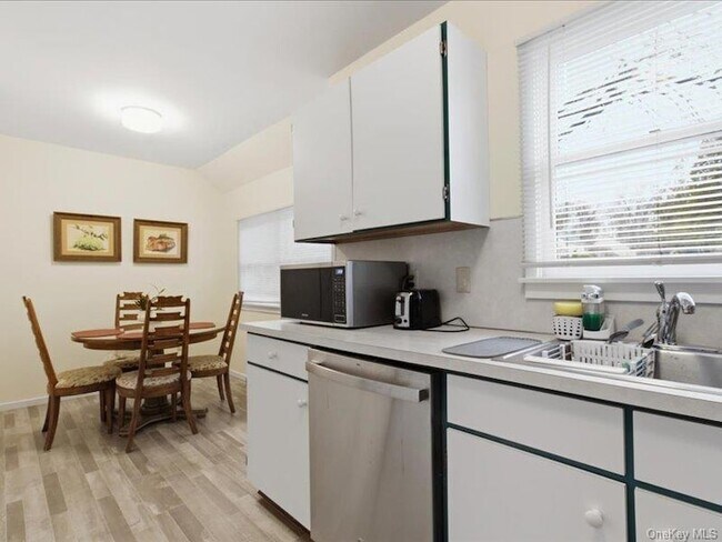 Building Photo - 177 Heritage Hills