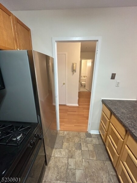 Building Photo - 285 Aycrigg Ave