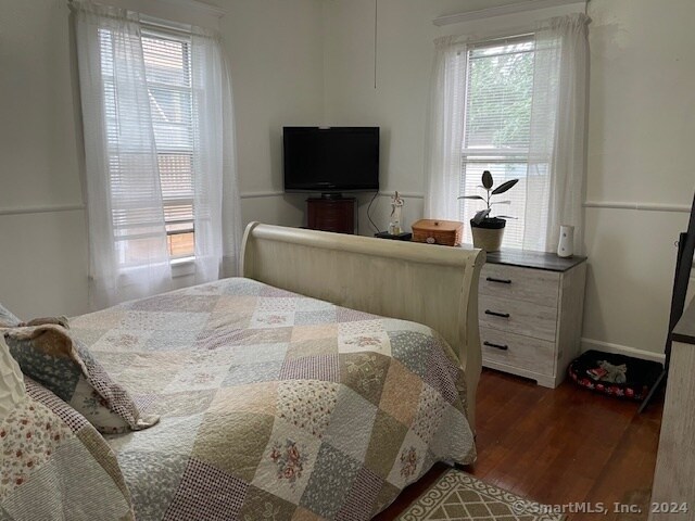 Building Photo - 118-120 Sutton Ave