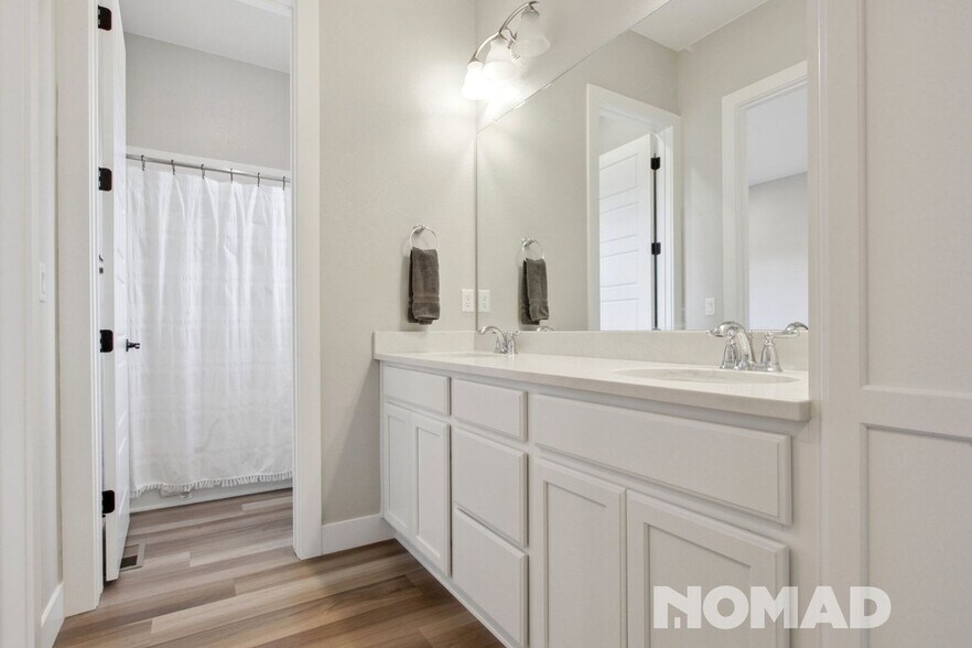 Building Photo - 268 Orion Ct