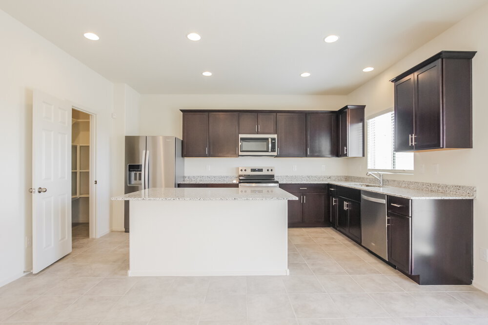 Building Photo - 24419 W Flores Dr