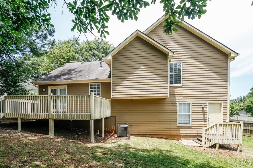 Building Photo - 24 Quail Run