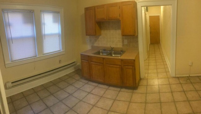 Building Photo - 3401 E. 147th Street, Unit 4