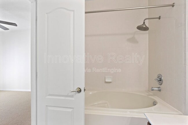 Building Photo - 17321 Promenade Dr