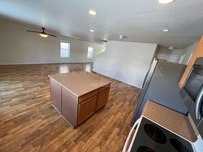 Building Photo - 1808 Morningview Ln