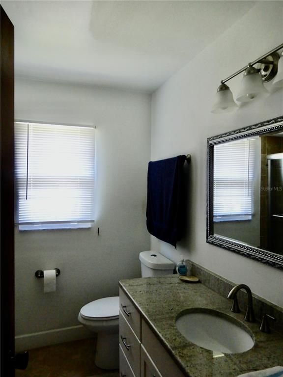 Building Photo - 853 2nd Ave S