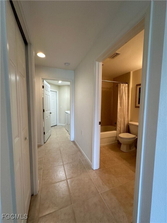 Building Photo - 3010 Meandering Way
