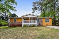 Building Photo - 2529 Ridgecrest Dr NW