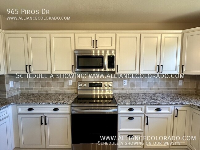 Building Photo - 965 Piros Dr