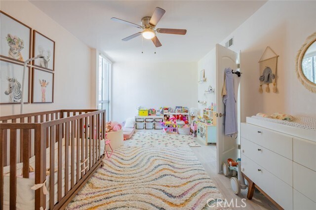 Building Photo - 4487 Colbath Ave