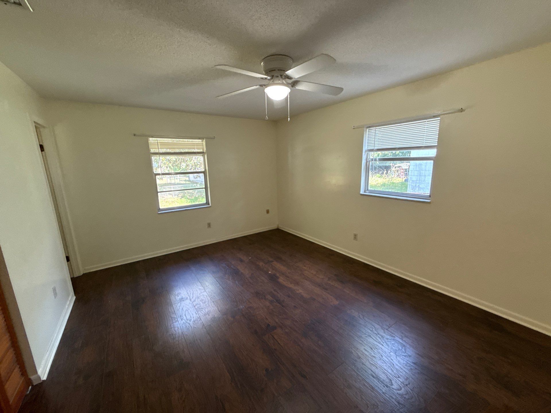 Building Photo - 2369 S Tennyson Pt