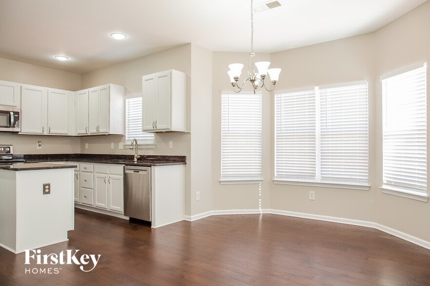 Building Photo - 12619 William Walker Ct