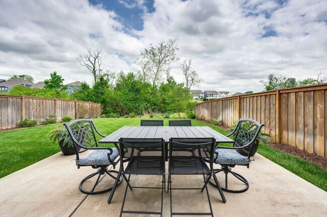 Building Photo - 4BR, 3.5BA home - Williamson County’s most...