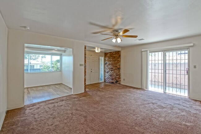 Building Photo - ***$500 OFF FIRST MONTHS RENT*** SPACIOUS, BRIGHT & AIRY, 3BR2BA HOME W/ GREAT OUTDOOR SPACE, LAR...