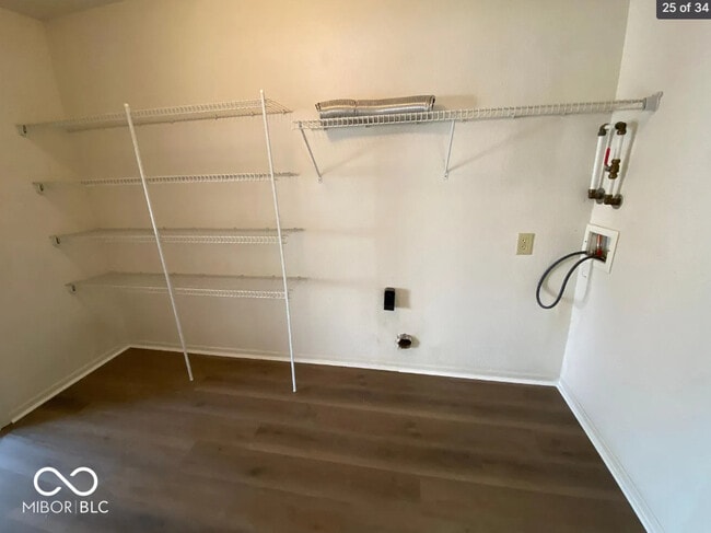 Building Photo - 12220 E 141st St