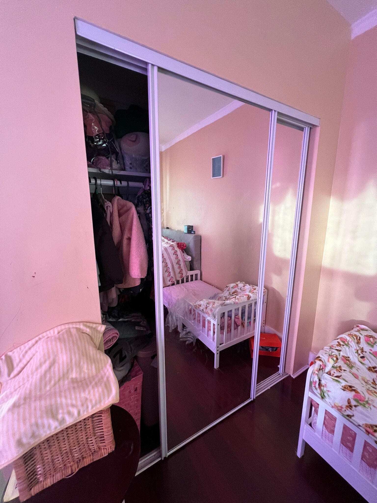 Building Photo - 193 Chatham St