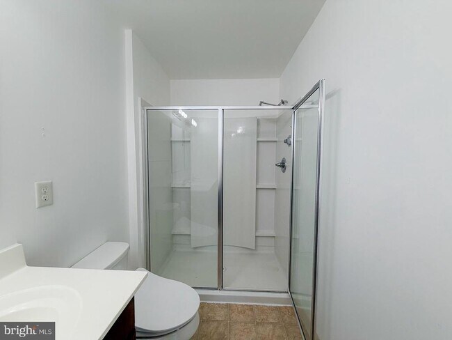 Building Photo - 18133 Scenic Creek Ln