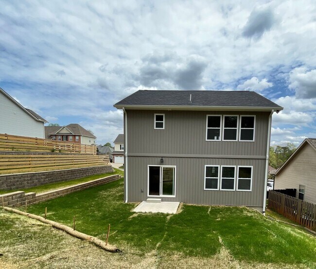 Building Photo - New Construction in an established neighbo...