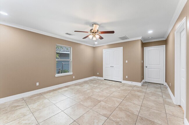 Building Photo - 3611 Wyoming St