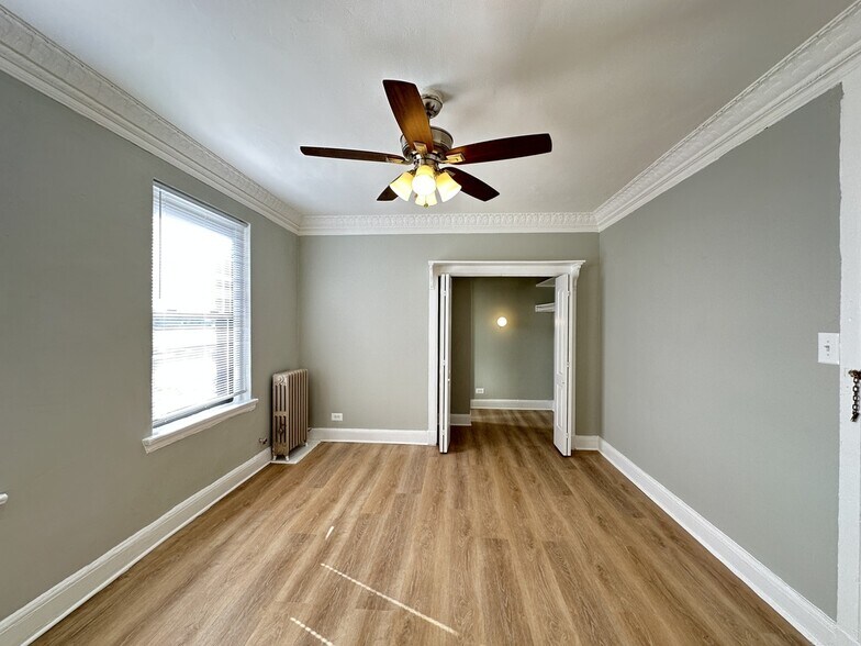 Building Photo - 3832 N Fremont St