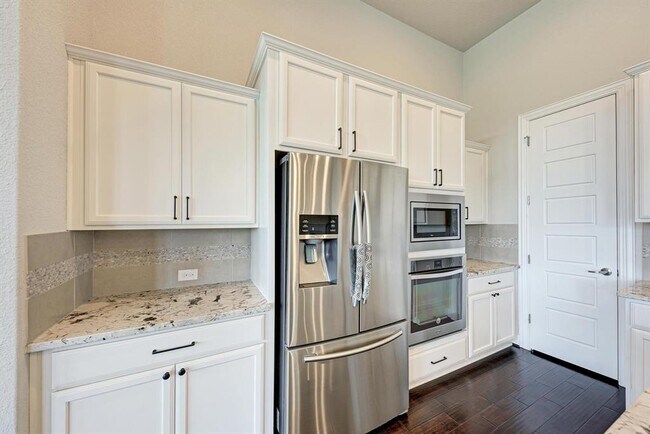 Building Photo - 2416 Echo Park Dr