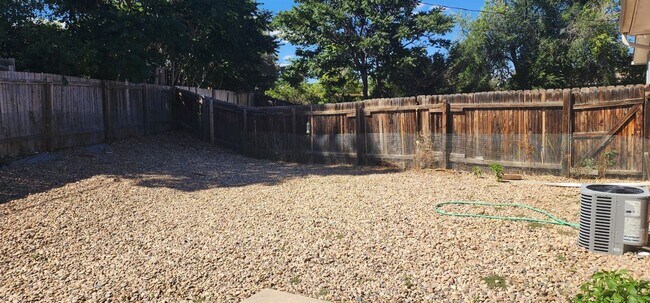 Building Photo - 3660 W 90th Ave