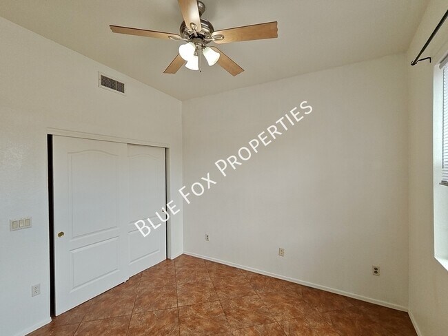 Building Photo - 1292 Paseo Luna Blanca