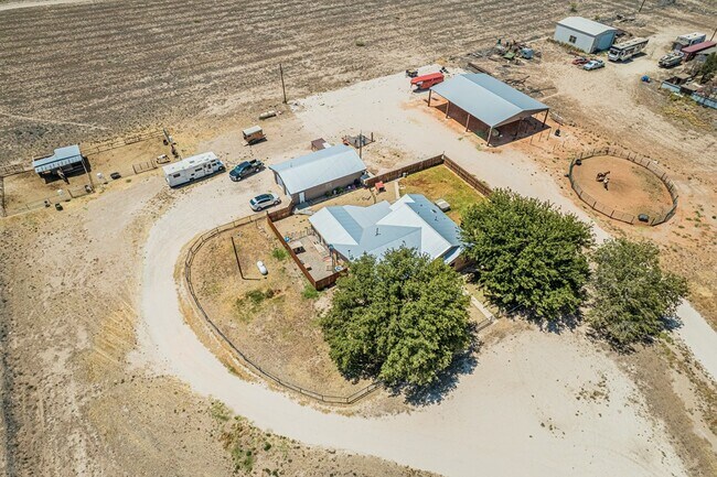 Building Photo - 182 County Rd 409-I