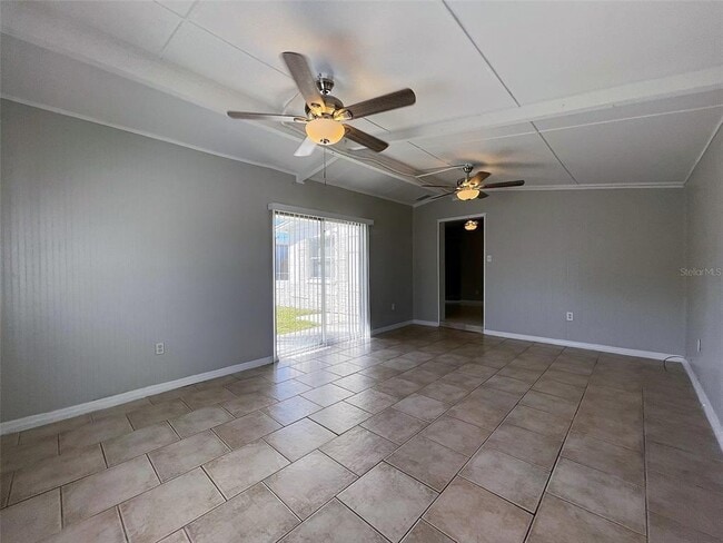 Building Photo - 673 59th St S