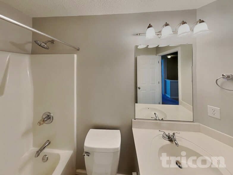 Building Photo - 4828 Lighthouse Ct