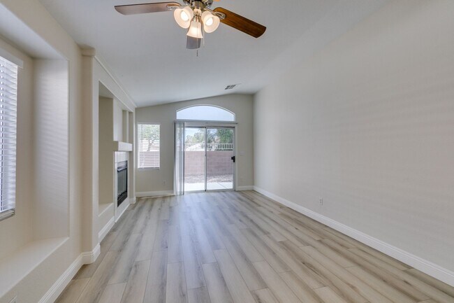 Building Photo - Newly Renovated 3-Bedroom Home in Summerlin