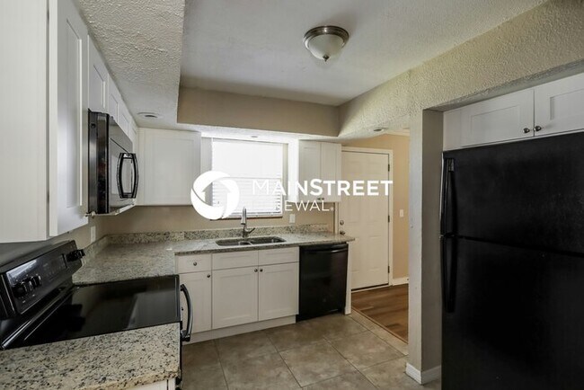 Building Photo - 3 Bedroom Pet-Friendly Home in Jacksonvill...